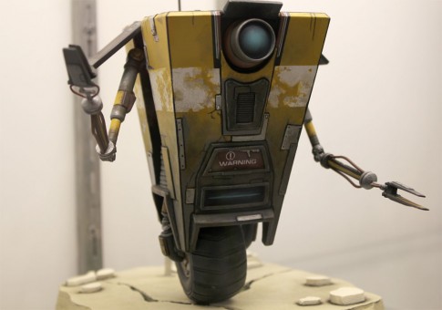 Borderlands' Claptrap Toy Looking Awesome